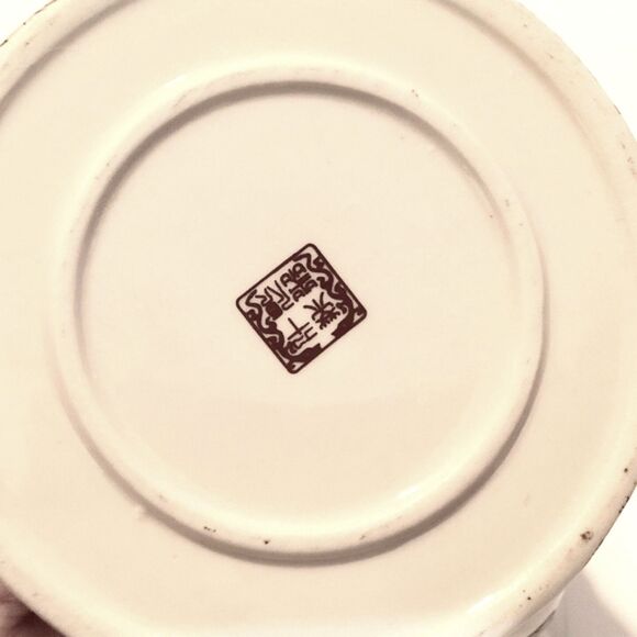 Vintage Asian Small Teapot Bamboo Handle With Strainer - Picture 5 of 5